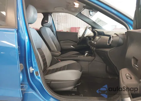 2021 Nissan Kicks Sr Xtronic Cvt z USA, uszkodzony, nr VIN 3N1CP5DV0ML555568